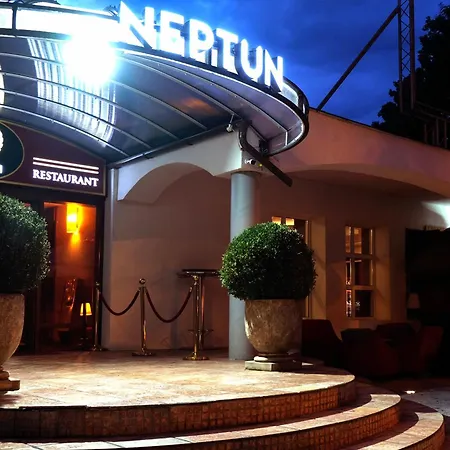 Neptun ψ * Jastrzębia Góra
